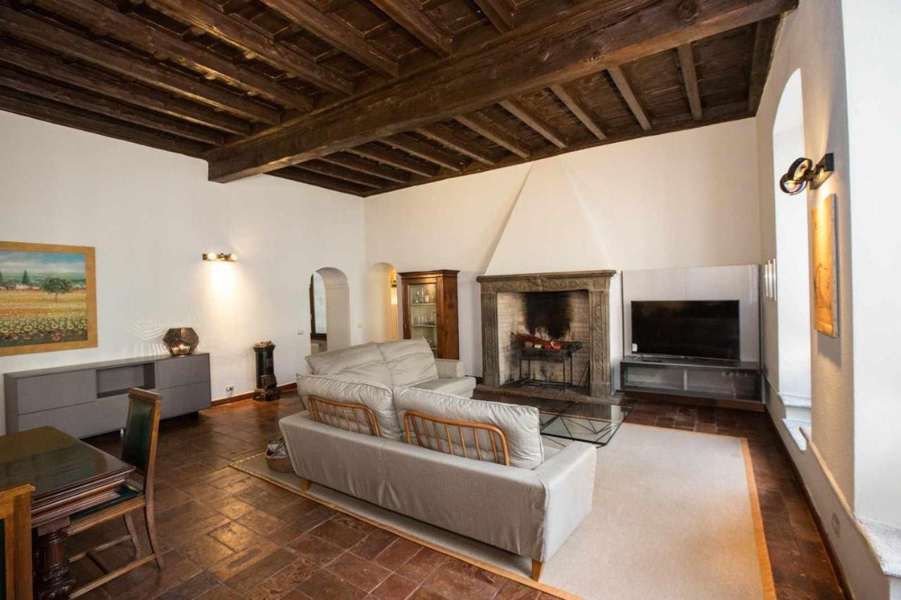 Historical Apartment In The Center Of Gravedona - Larihome A02 Eksteriør billede