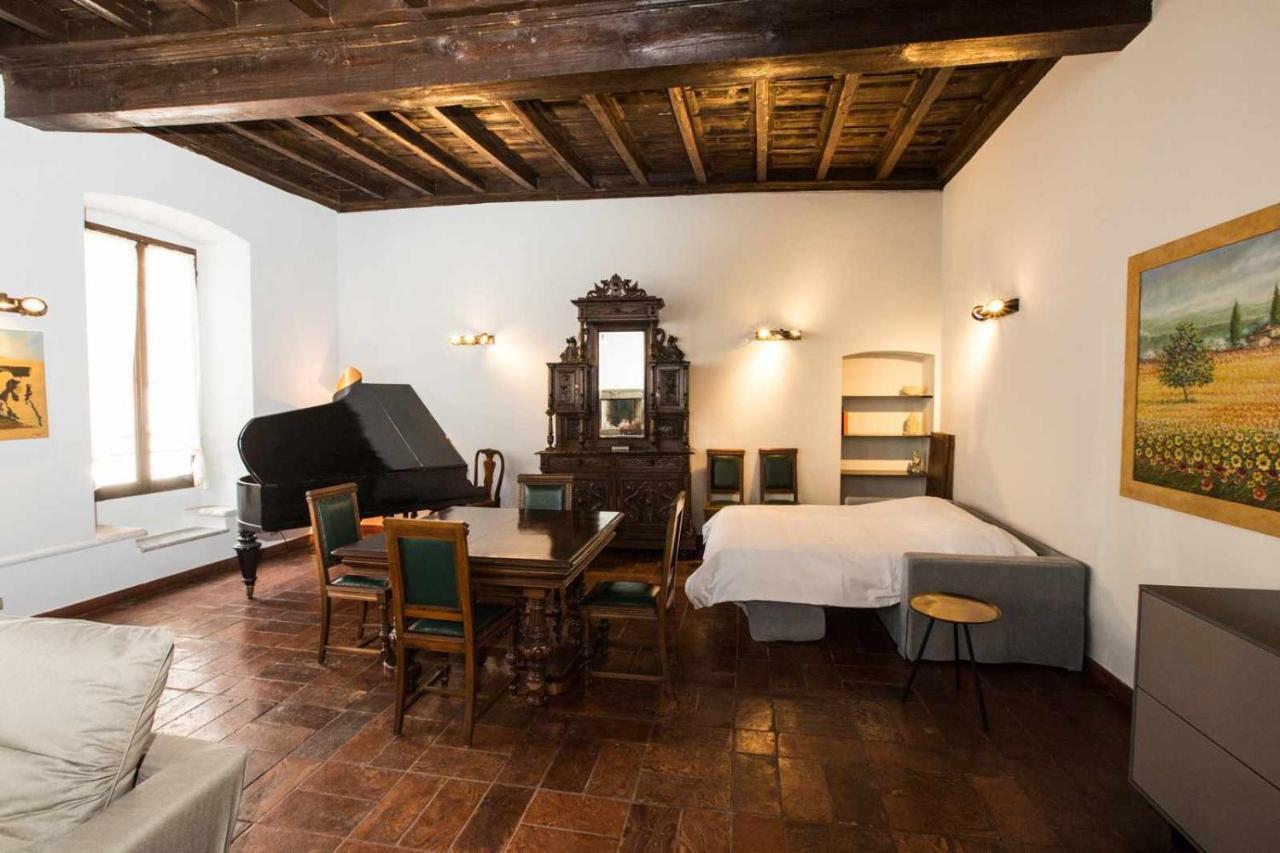 Historical Apartment In The Center Of Gravedona - Larihome A02 Eksteriør billede
